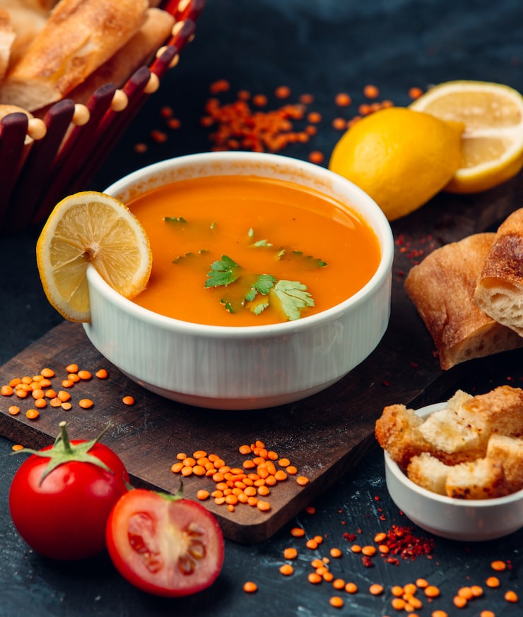 red-lentil-soup-with-slice-lemon-breadcrumbs_140725-1001.jpg